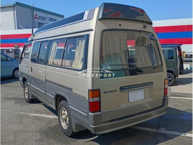 Nissan Caravan Van 1991 thumbnail 5