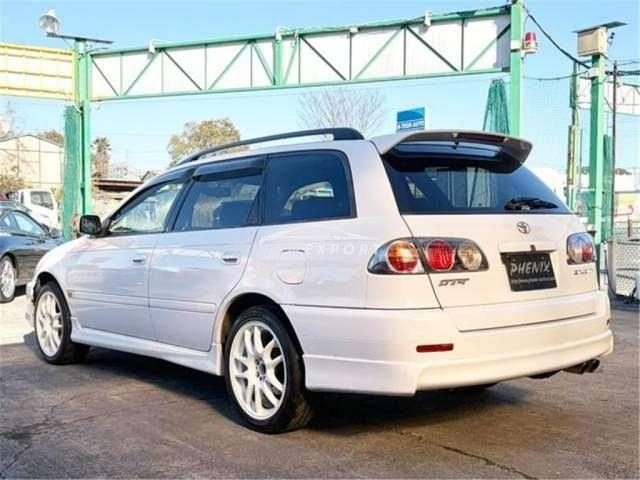 Toyota Caldina 2000 thumbnail 24
