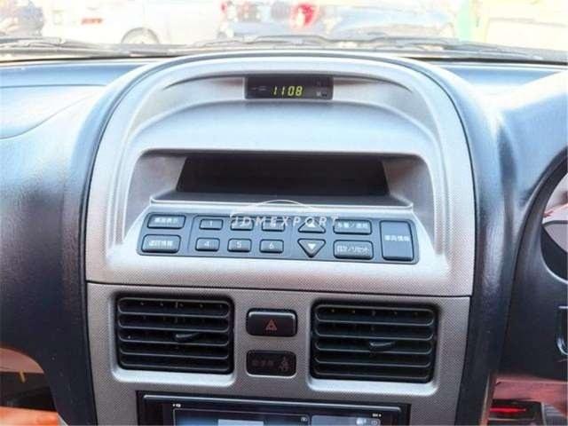 Toyota Caldina 2000 thumbnail 41