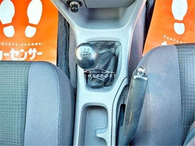 Toyota Caldina 2000 thumbnail 43