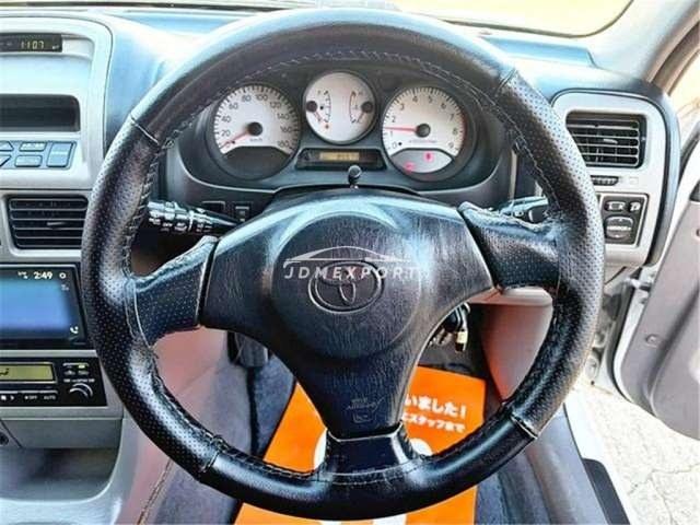 Toyota Caldina 2000 thumbnail 37