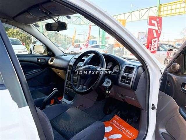 Toyota Caldina 2000 thumbnail 34