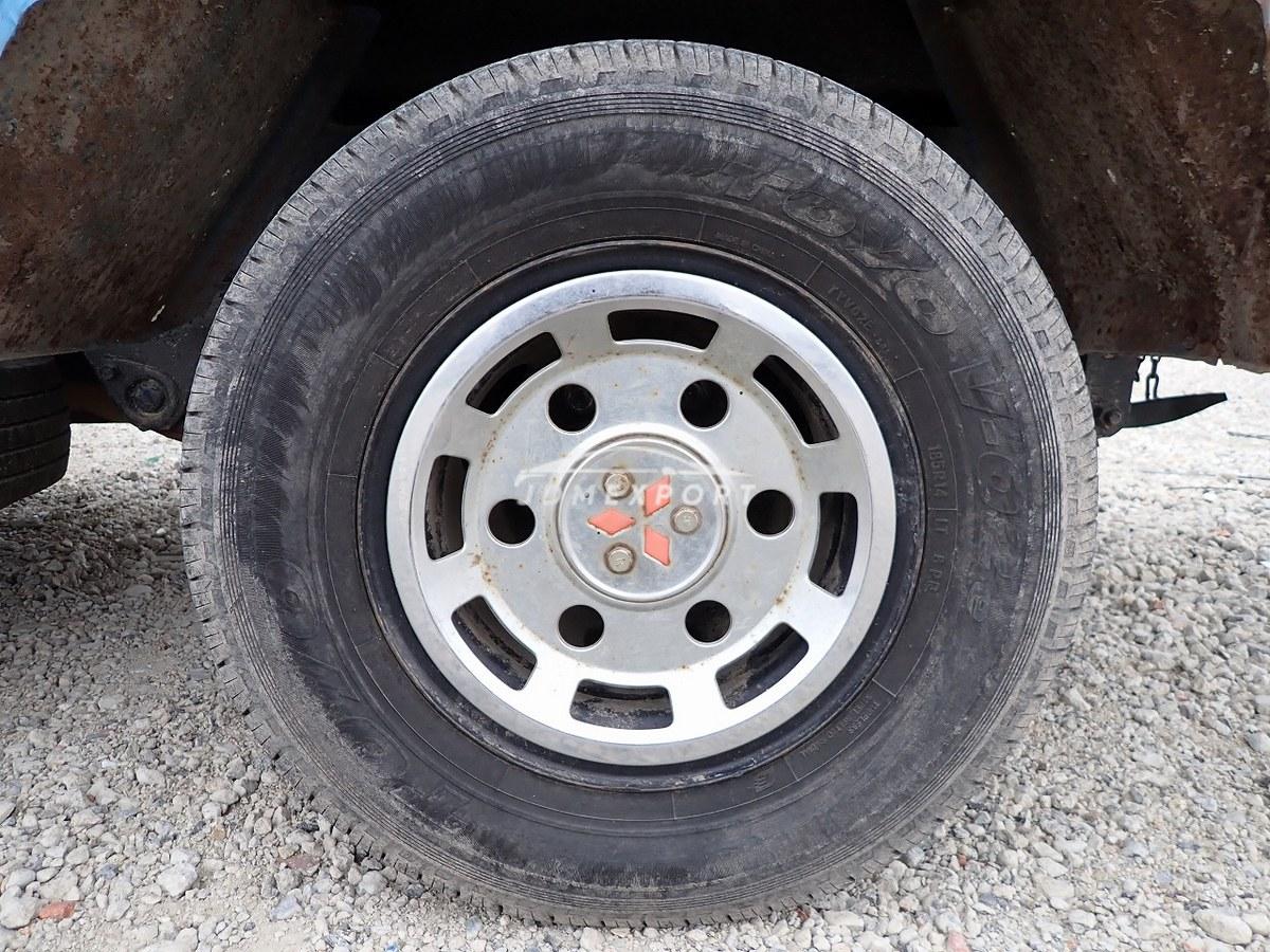 Mitsubishi Fuso Canter 1995 thumbnail 50