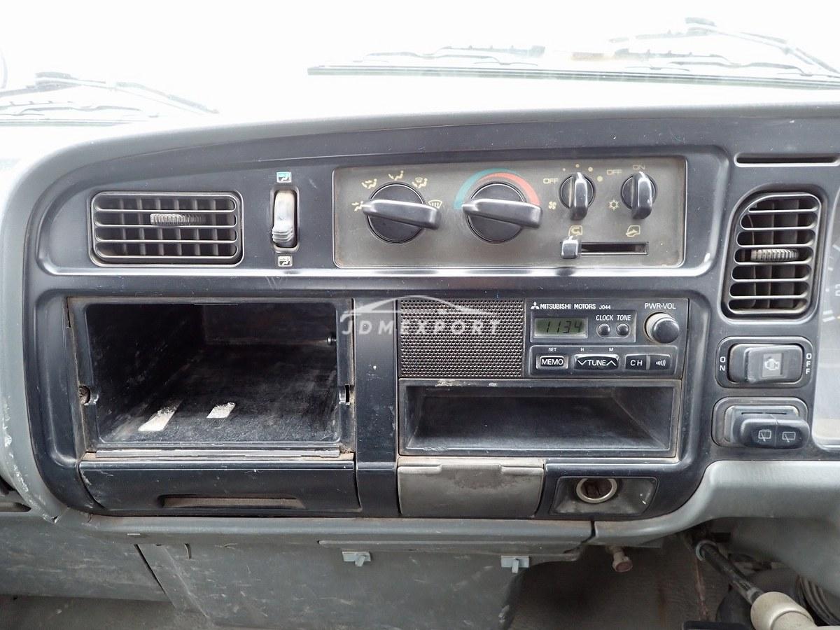 Mitsubishi Fuso Canter 1999 thumbnail 20