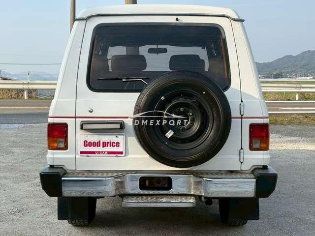 Mitsubishi Pajero 1987 thumbnail 16