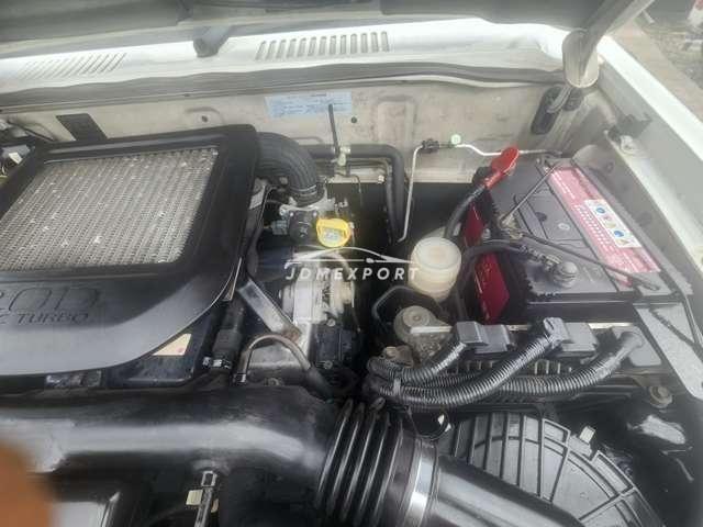 Isuzu Bighorn 2000 thumbnail 13