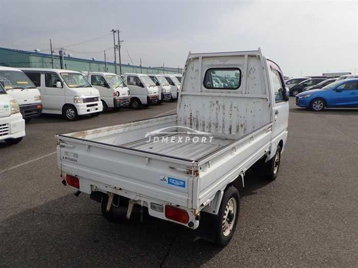 Mitsubishi Minicab Truck 1997 thumbnail 3
