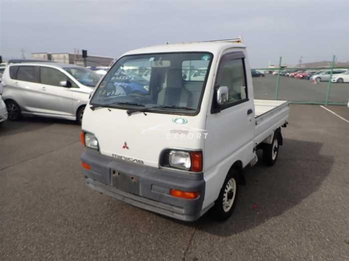 Mitsubishi Minicab Truck 1997 thumbnail 2