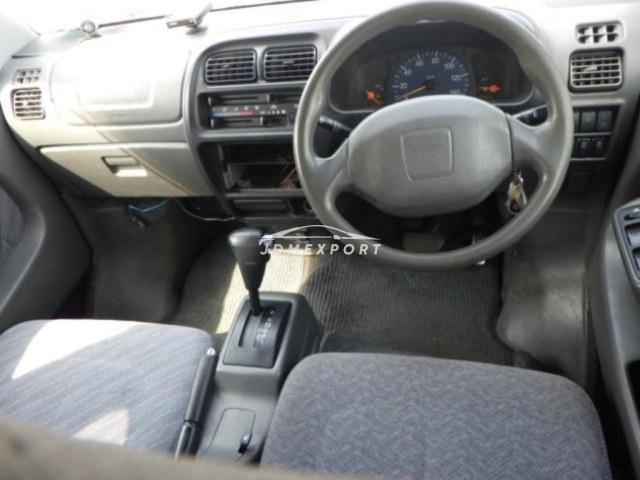 Suzuki Every Wagon 2000 thumbnail 3