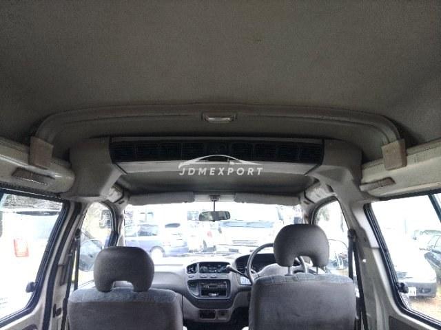 Mitsubishi Delica Spacegear 1995 thumbnail 19