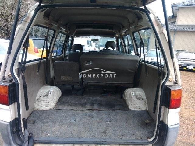 Mitsubishi Delica Spacegear 1995 thumbnail 17