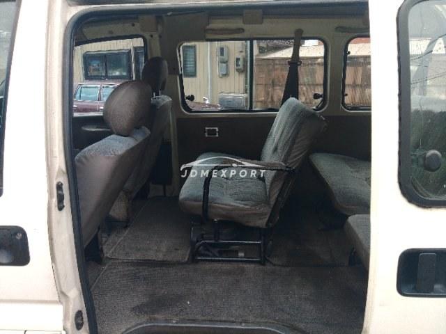 Mitsubishi Delica Spacegear 1995 thumbnail 15