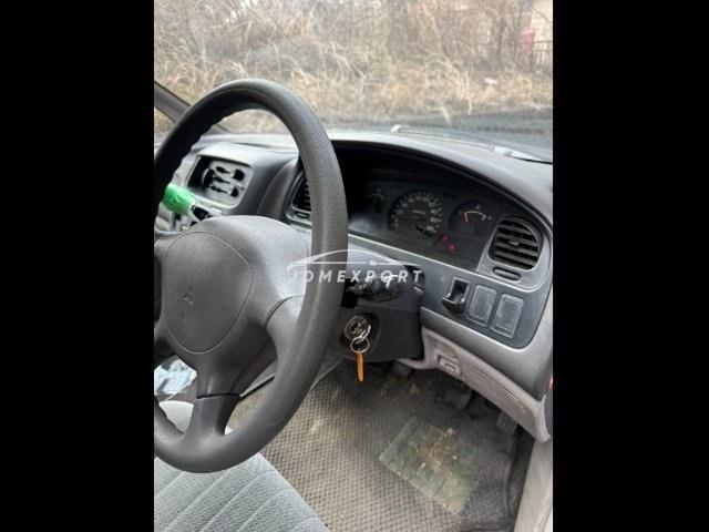 Mitsubishi Delica Spacegear 1995 thumbnail 7