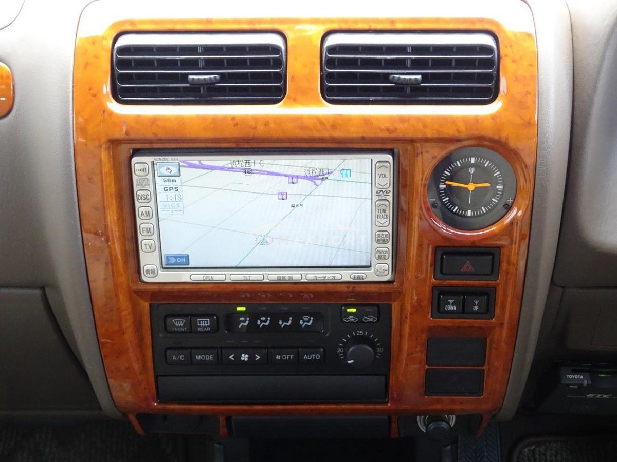 Toyota Land Cruiser Prado 2001 thumbnail 45