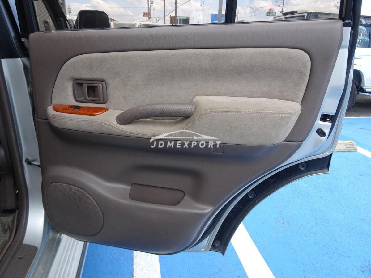 Toyota Land Cruiser Prado 2001 thumbnail 46