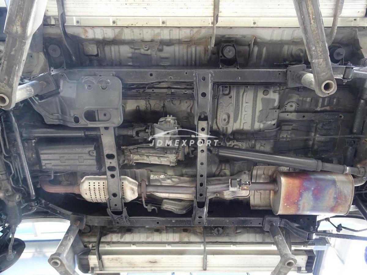 Toyota Land Cruiser Prado 2001 thumbnail 67