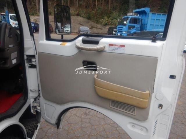 Mitsubishi Fuso Rosa Bus 1999 thumbnail 29