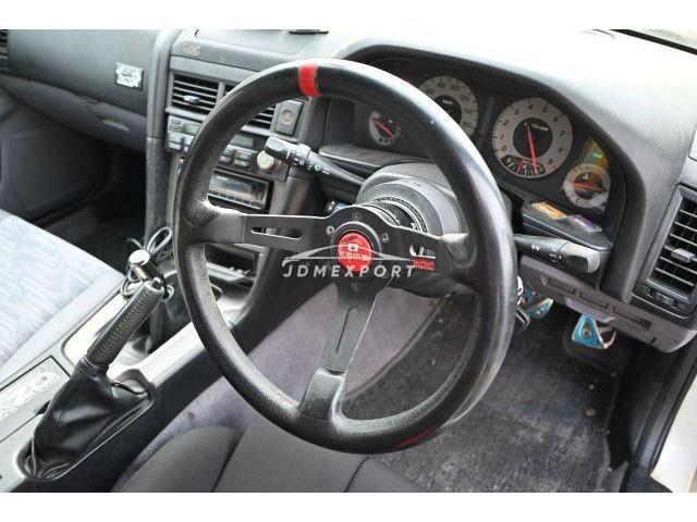 Nissan Skyline 2000 thumbnail 17