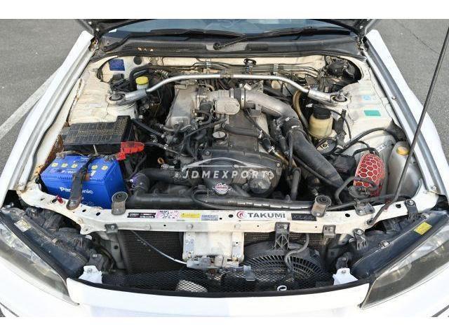 Nissan Skyline 2000 thumbnail 8