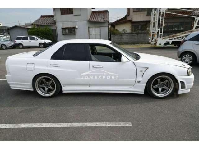 Nissan Skyline 2000 thumbnail 40