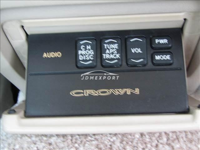 Toyota Crown Majesta 2001 thumbnail 23