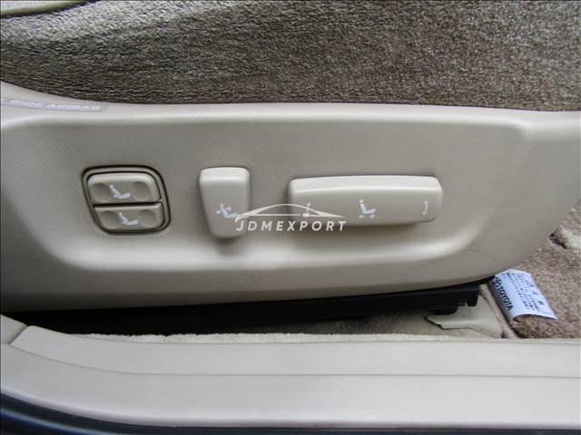 Toyota Crown Majesta 2001 thumbnail 15