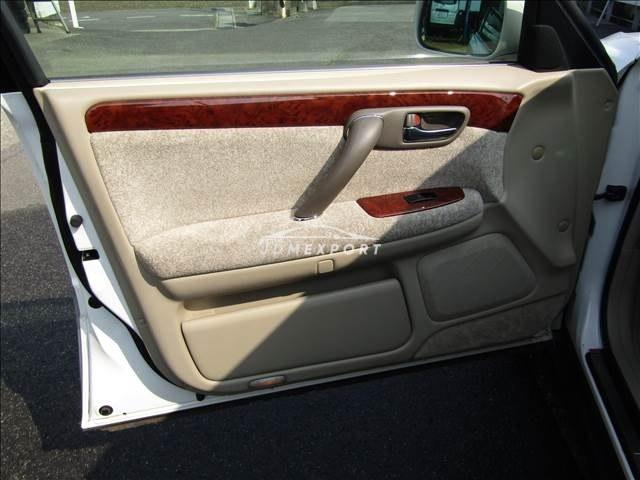 Toyota Crown Majesta 2001 thumbnail 27