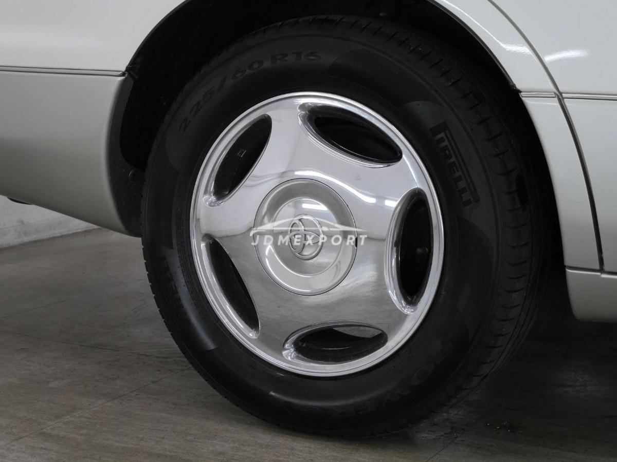 Toyota Celsior 2000 thumbnail 31