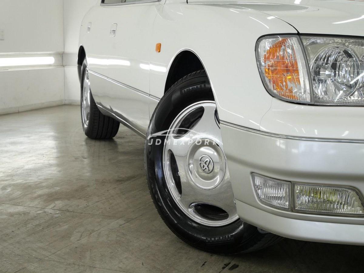 Toyota Celsior 2000 thumbnail 29