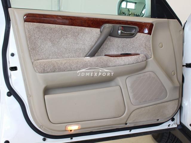 Toyota Crown Majesta 1999 thumbnail 27