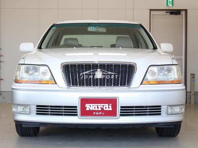 Toyota Crown Majesta 1999 thumbnail 2