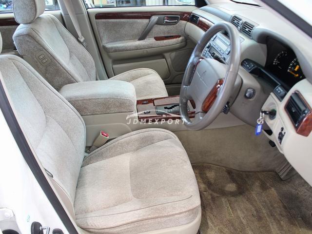 Toyota Crown Majesta 1999 thumbnail 22