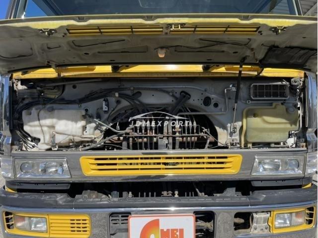 Mitsubishi Fuso Super Great 2001 thumbnail 17