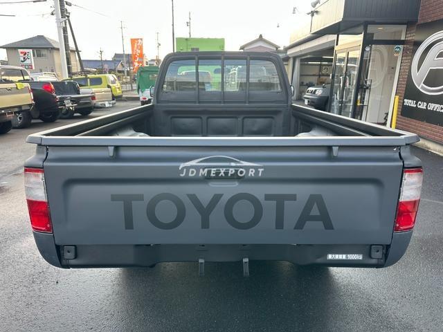 Toyota Hilux 2001 thumbnail 6