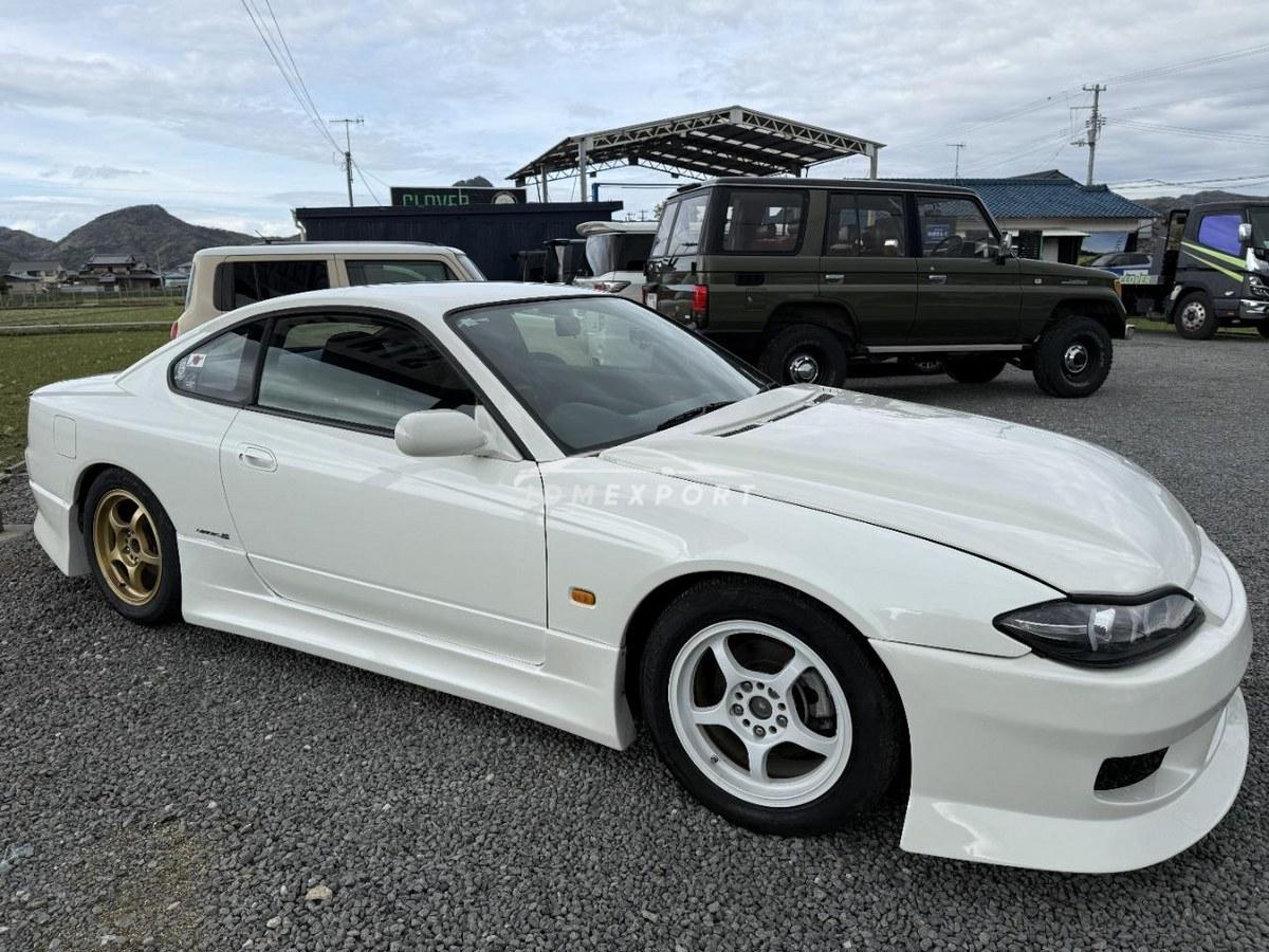 Nissan Silvia 1999 thumbnail 5