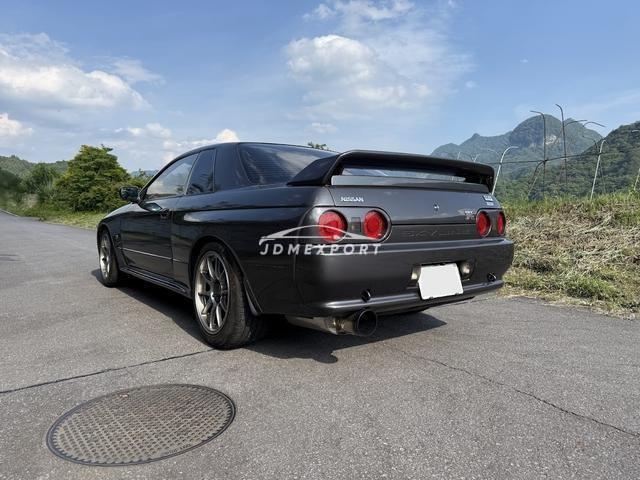 Nissan Skyline GT-R 1992 thumbnail 3