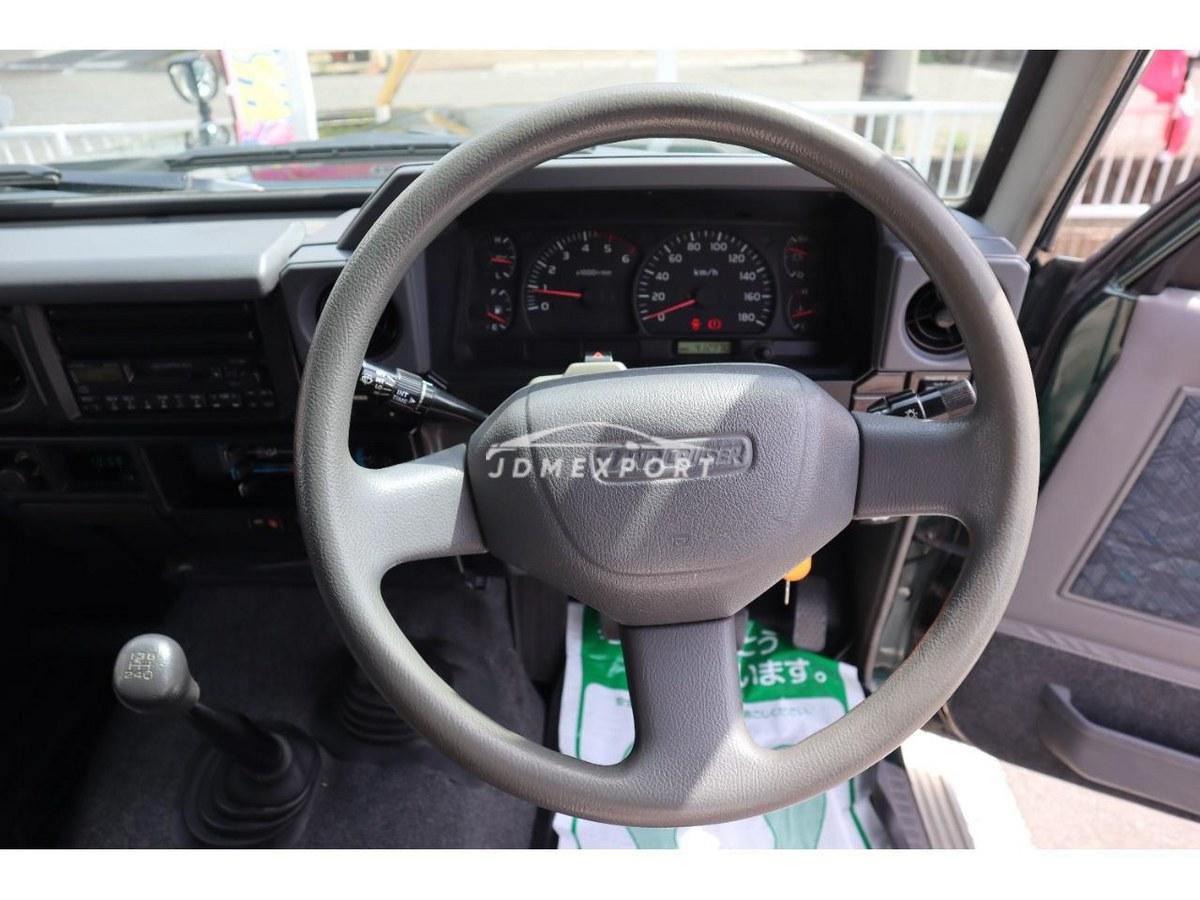 Toyota Land Cruiser 70 2000 thumbnail 31