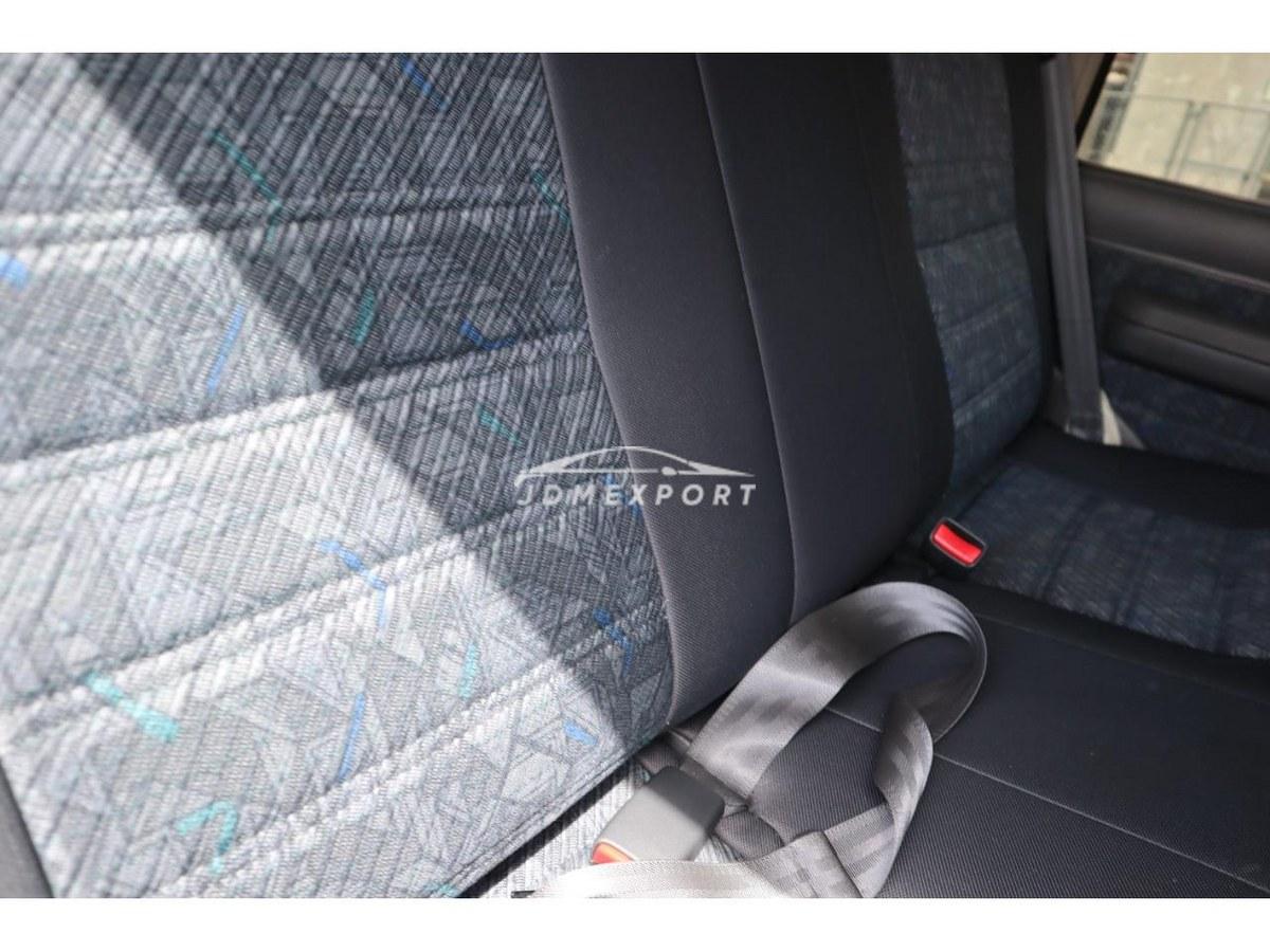 Toyota Land Cruiser 70 2000 thumbnail 26