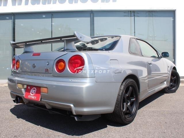 Nissan Skyline GT-R 1999 thumbnail 2