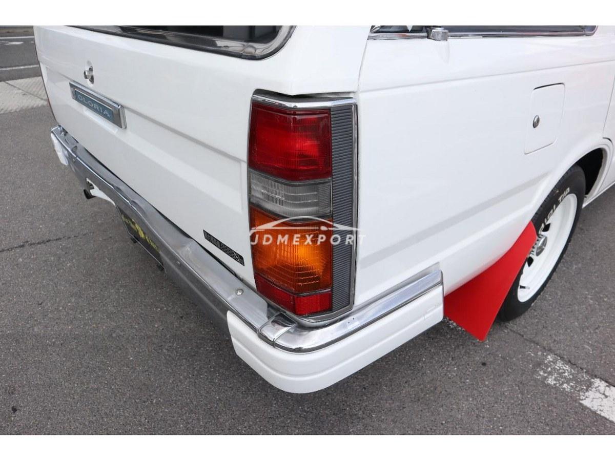 Nissan Gloria Van 1996 thumbnail 38