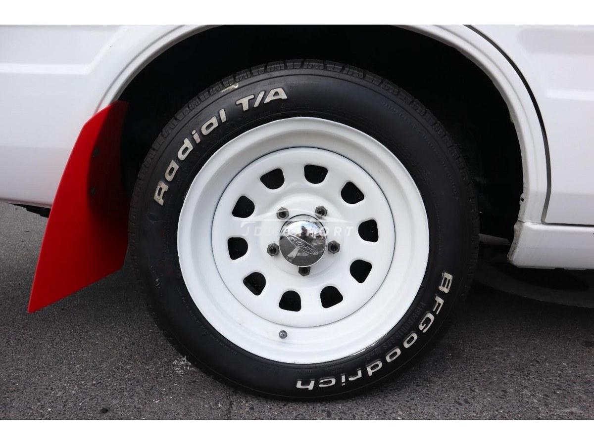 Nissan Gloria Van 1996 thumbnail 17