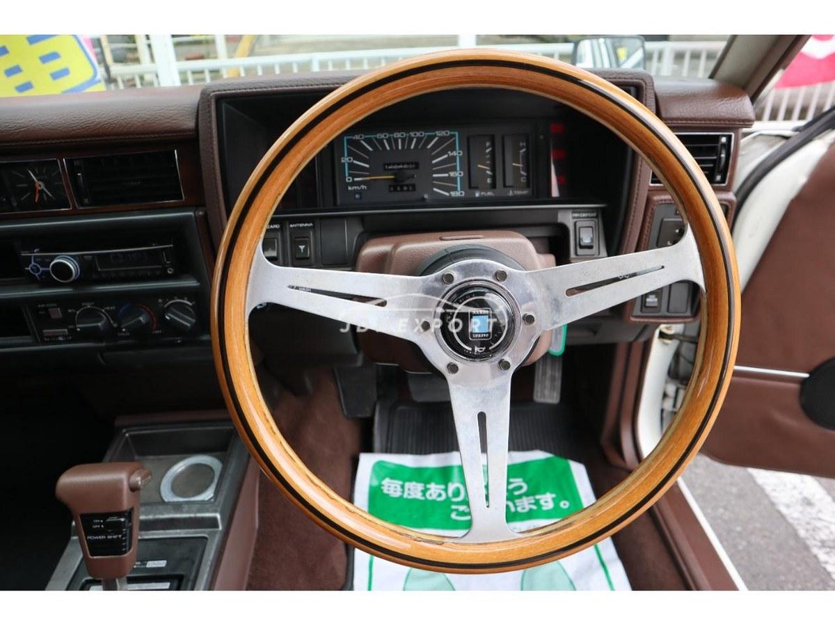 Nissan Gloria Van 1996 thumbnail 25