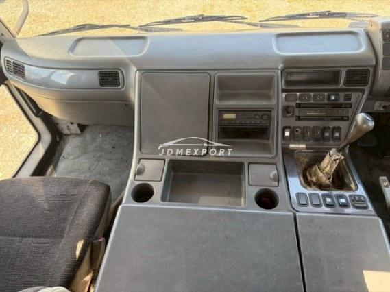 Mitsubishi Fuso Super Great 1994 thumbnail 3