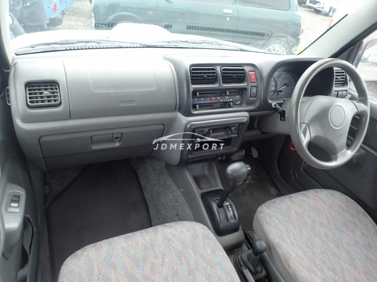 Suzuki Jimny 2001 thumbnail 16