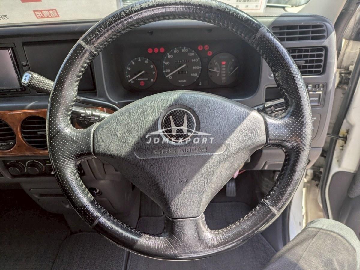 Honda stepwagon 2000 thumbnail 9