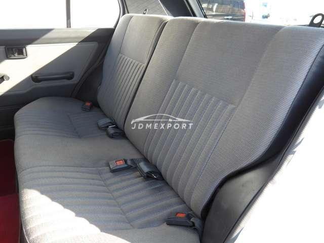 Nissan Pulsar 1987 thumbnail 16