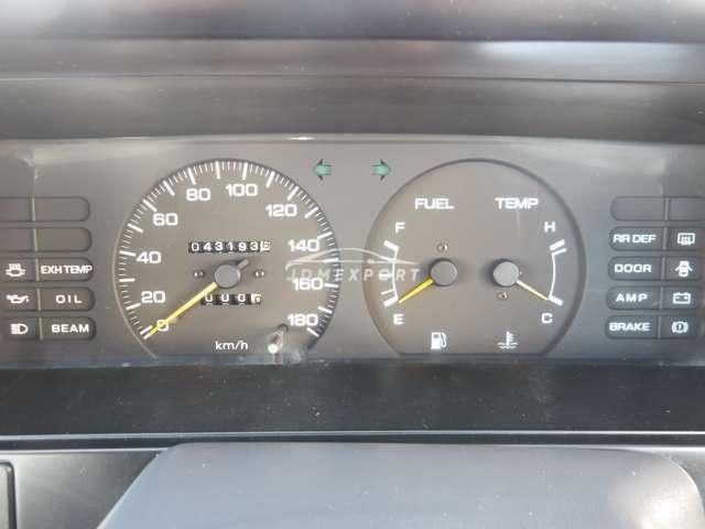Nissan Pulsar 1987 thumbnail 4