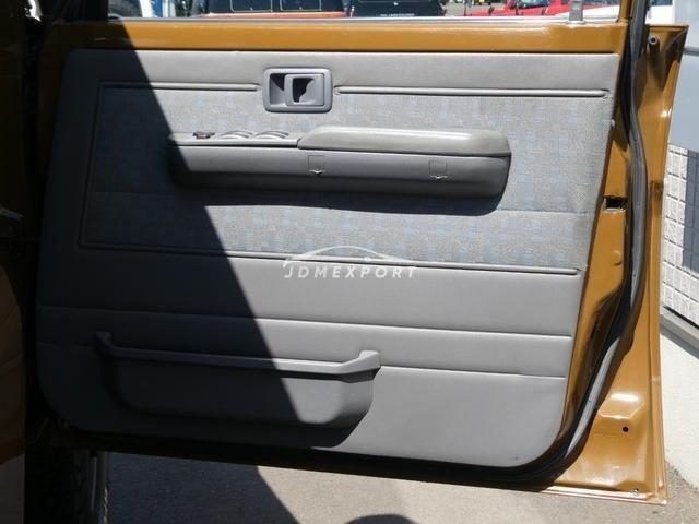 Toyota Land Cruiser 70 2000 thumbnail 46