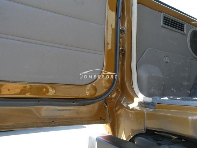 Toyota Land Cruiser 70 2000 thumbnail 51