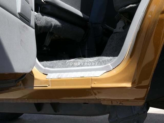 Toyota Land Cruiser 70 2000 thumbnail 55